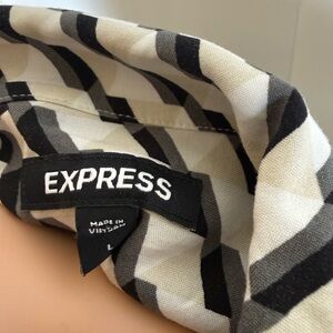 Express Black and White Casual Button Down Shirt